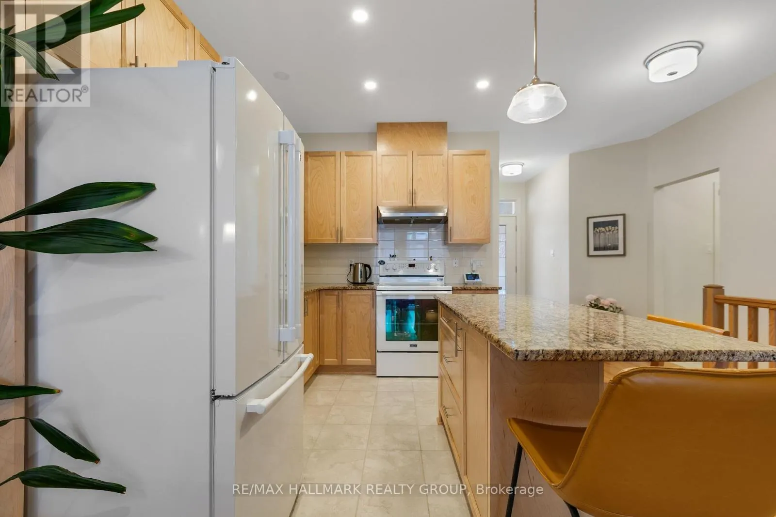 66 KAYENTA STREET