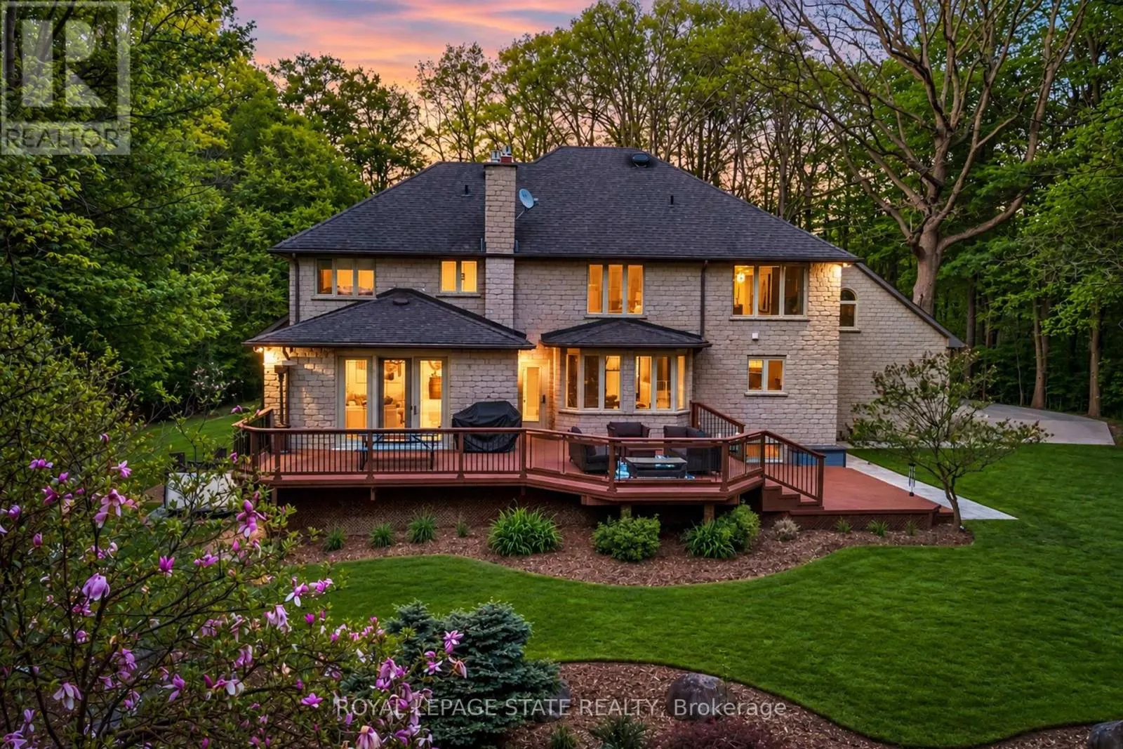 18 ELDER CRESCENT