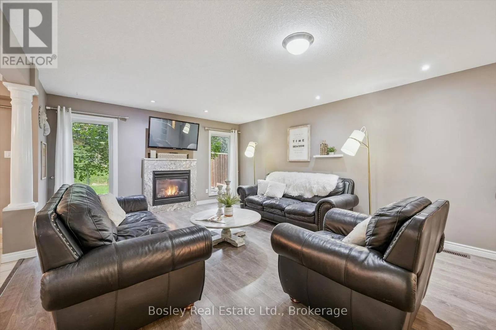 94 MAPLECREST DRIVE