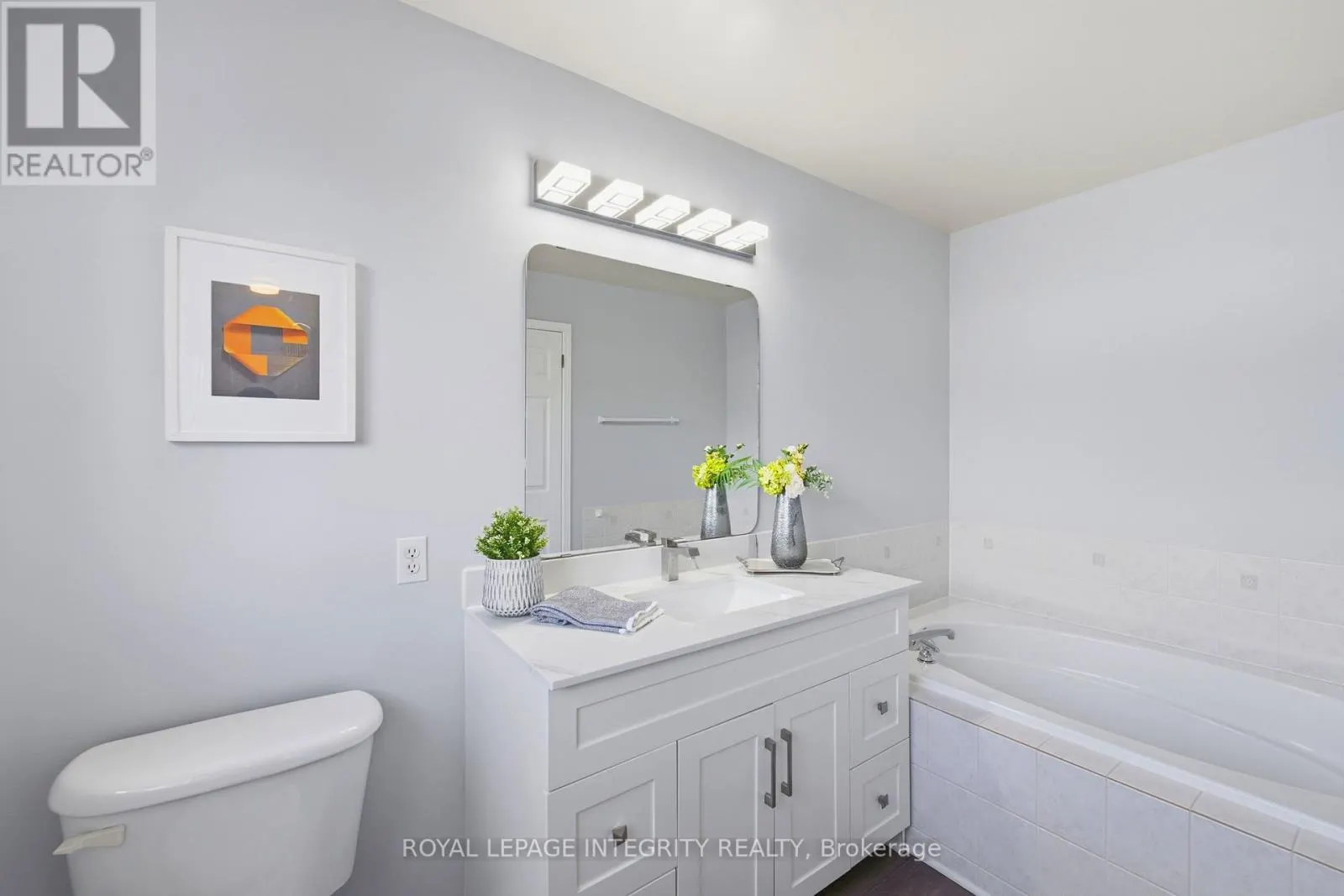 2254 SILVERADO CRESCENT