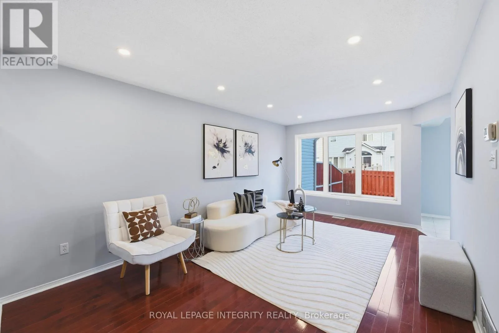2254 SILVERADO CRESCENT