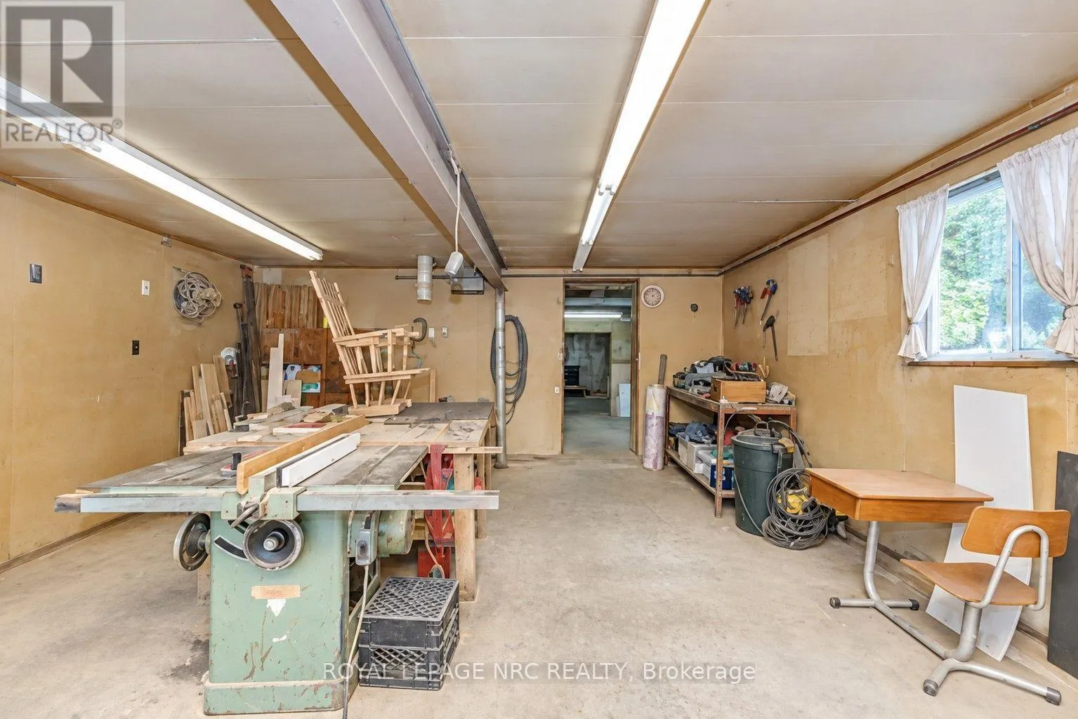 647 CHIPPAWA ROAD