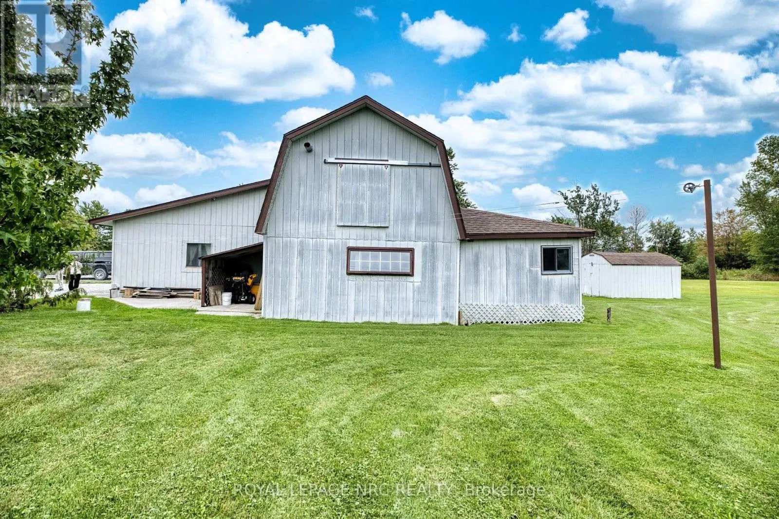 647 CHIPPAWA ROAD