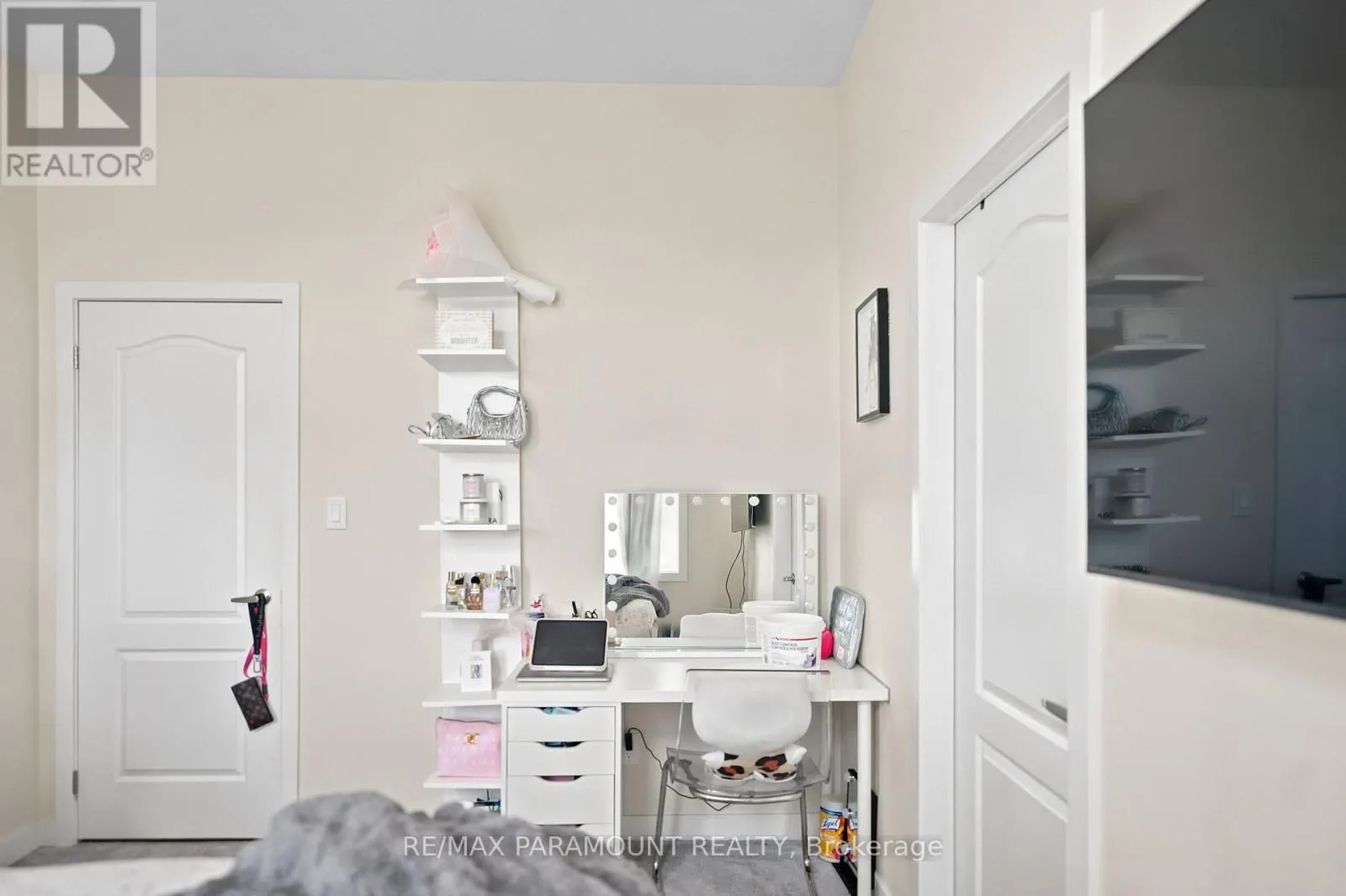 110 SUNFLOWER CRESCENT