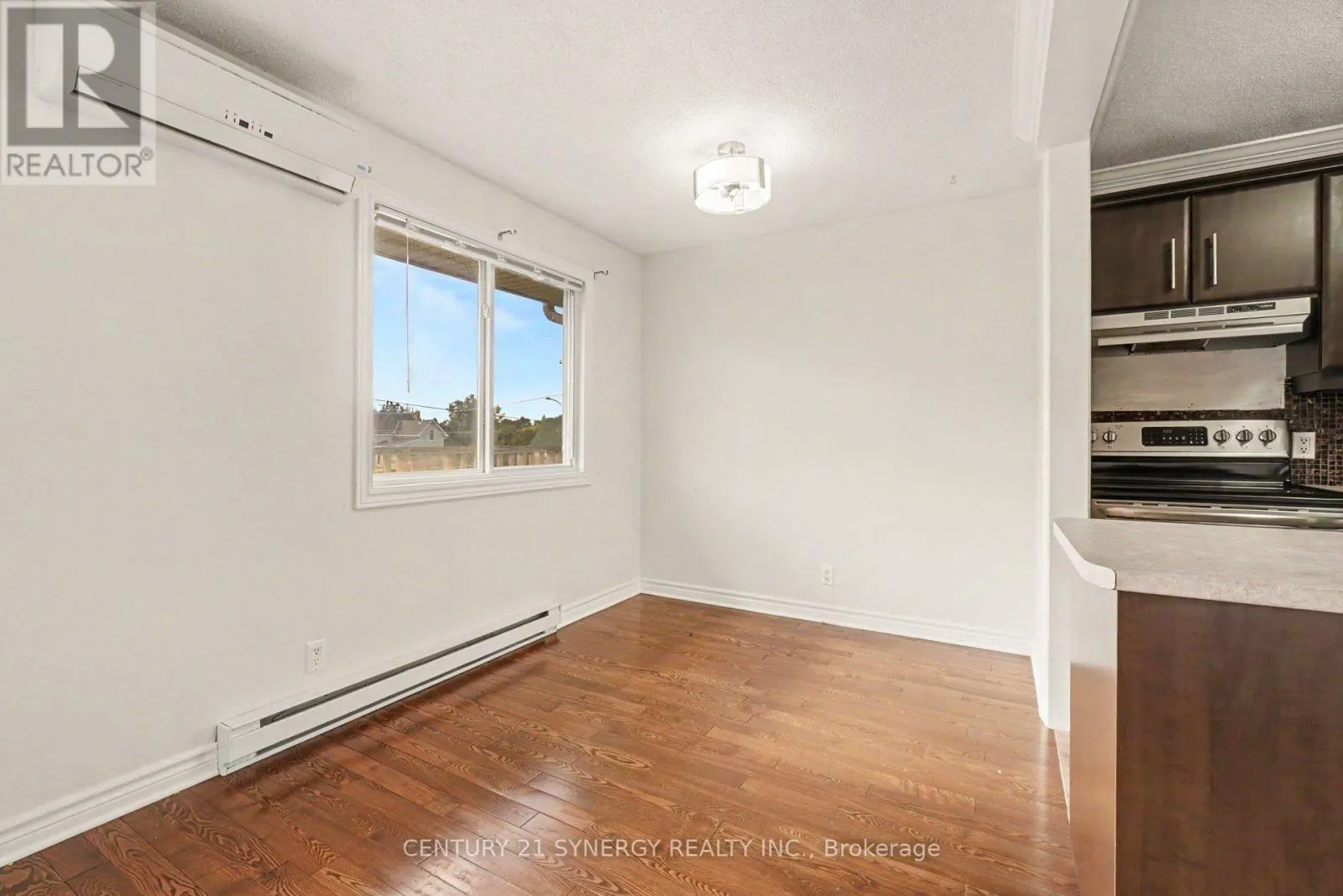 3 - 776 ST JEAN STREET