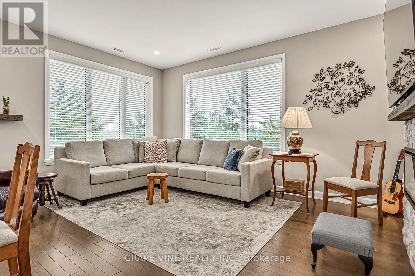 105 - 190 BOUNDSTONE WAY