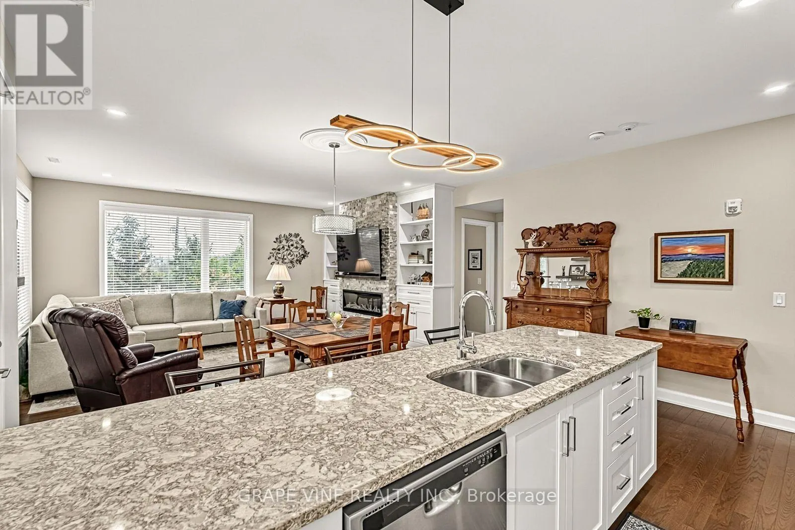 105 - 190 BOUNDSTONE WAY