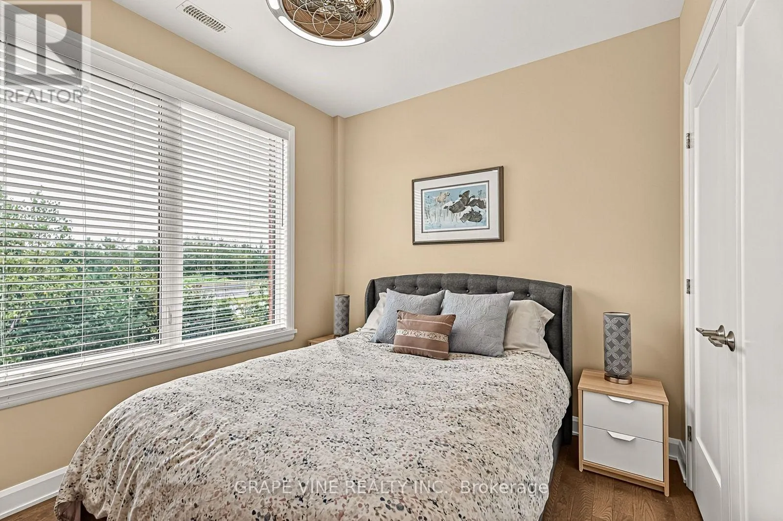 105 - 190 BOUNDSTONE WAY