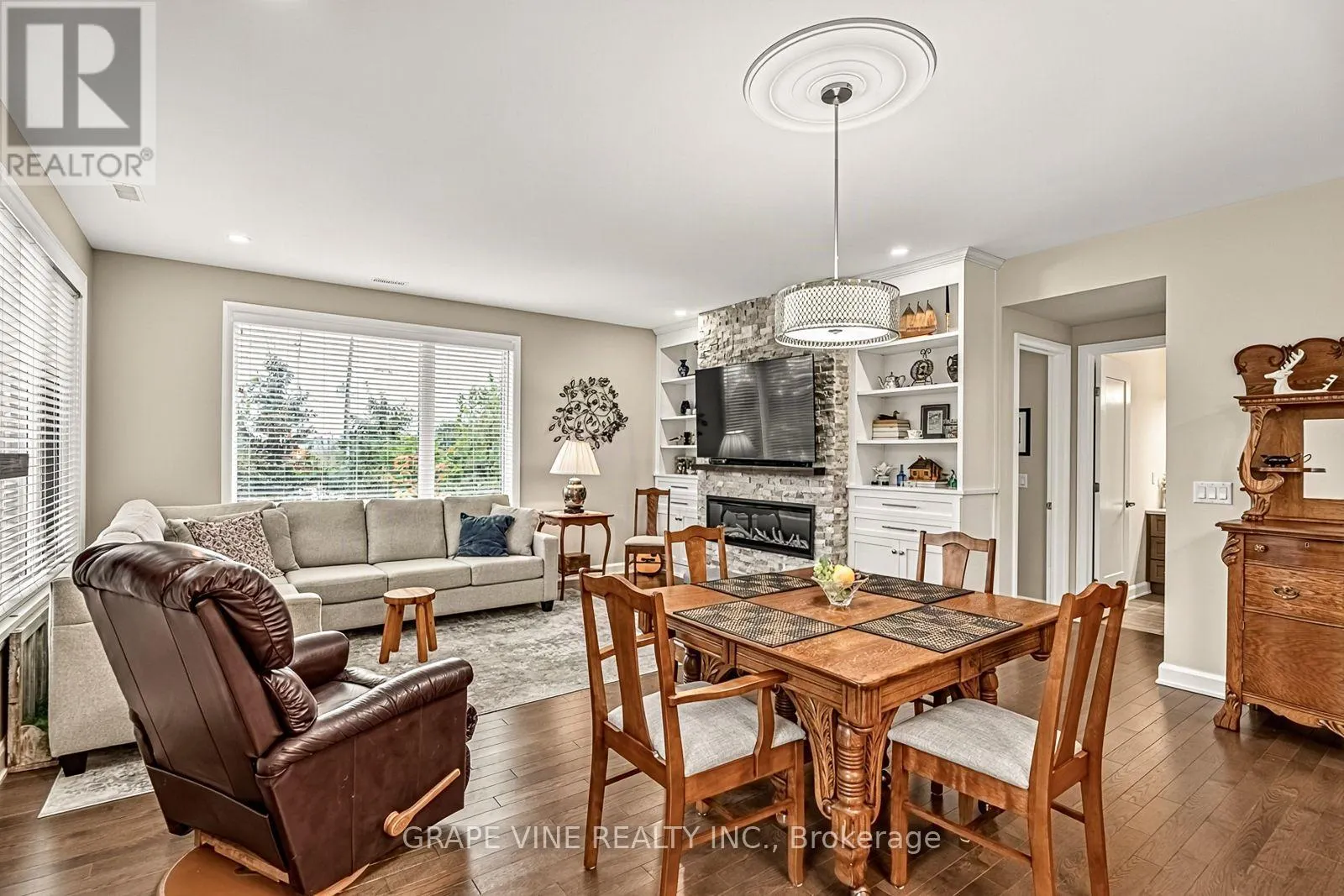 105 - 190 BOUNDSTONE WAY