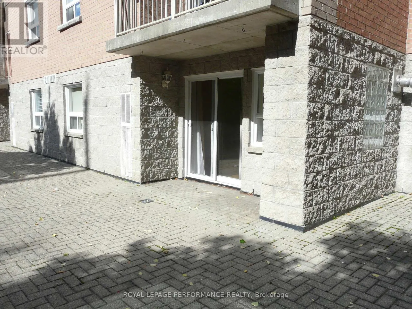 108 - 320 CENTRUM BOULEVARD
