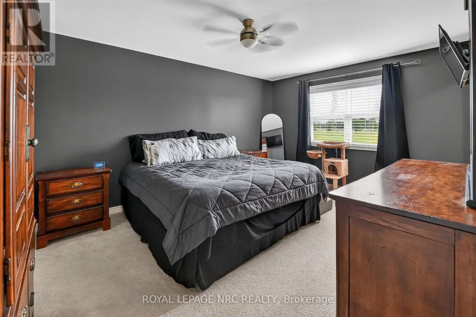255 EMPRESS AVENUE