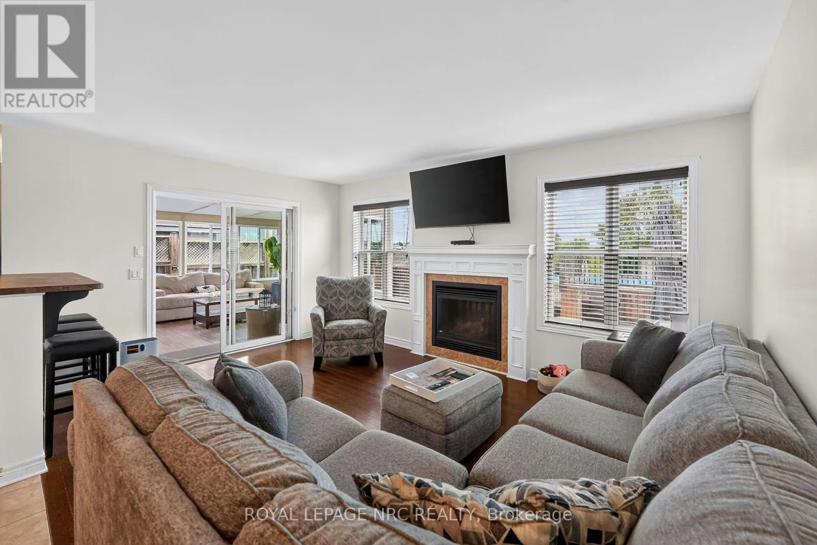 255 EMPRESS AVENUE