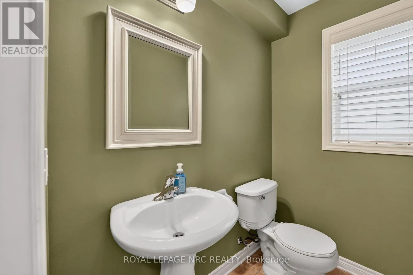 255 EMPRESS AVENUE