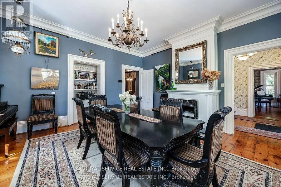 60 KING STREET W