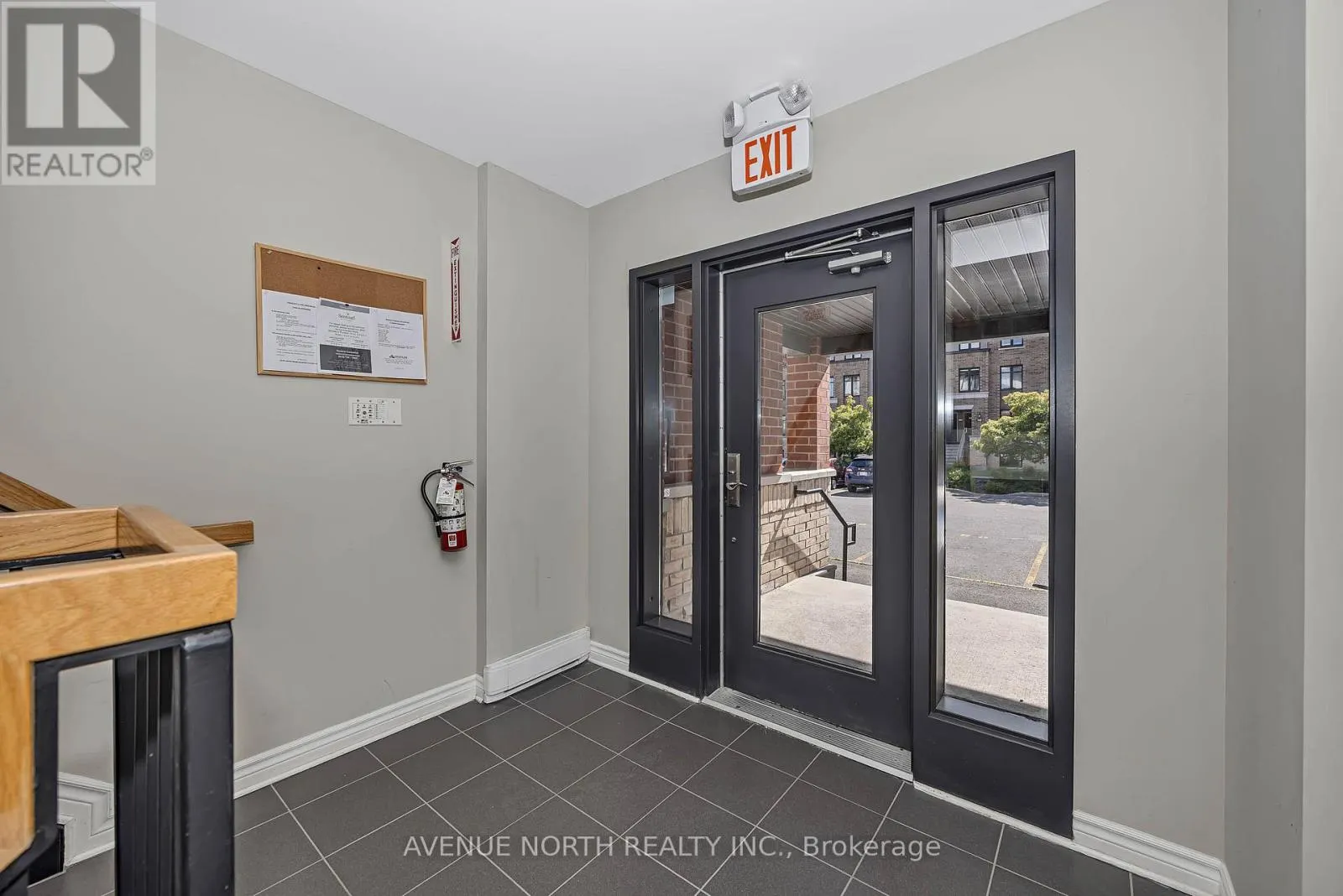 7 - 135 BLUESTONE PRIVATE