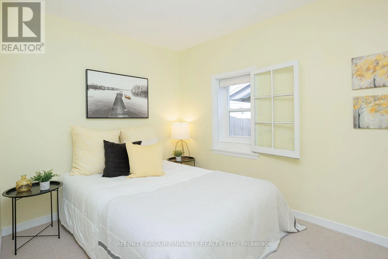 14 ORIOLE ROAD