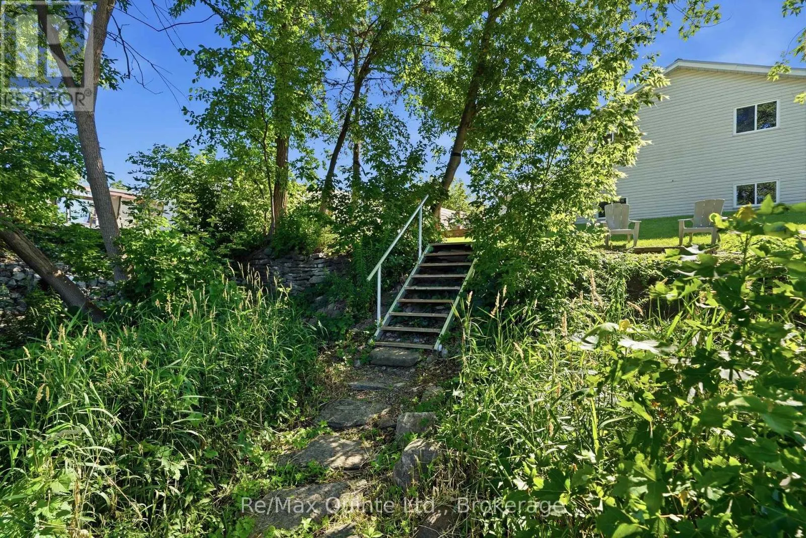 111 CANNIFTON ROAD N