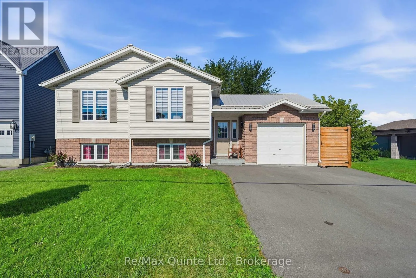 111 CANNIFTON ROAD N