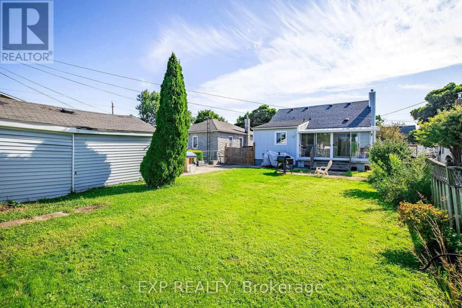 UPPER - 293 MCALPINE AVENUE S #Upper