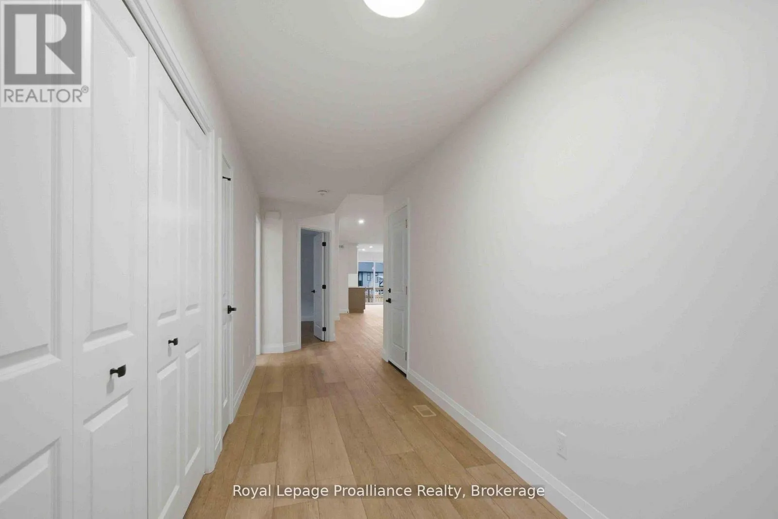 14 CLAYTON JOHN AVENUE