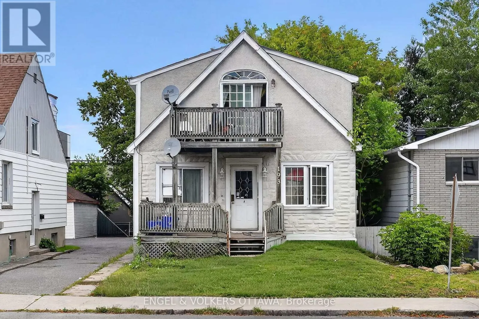 193 DESCHAMPS AVENUE