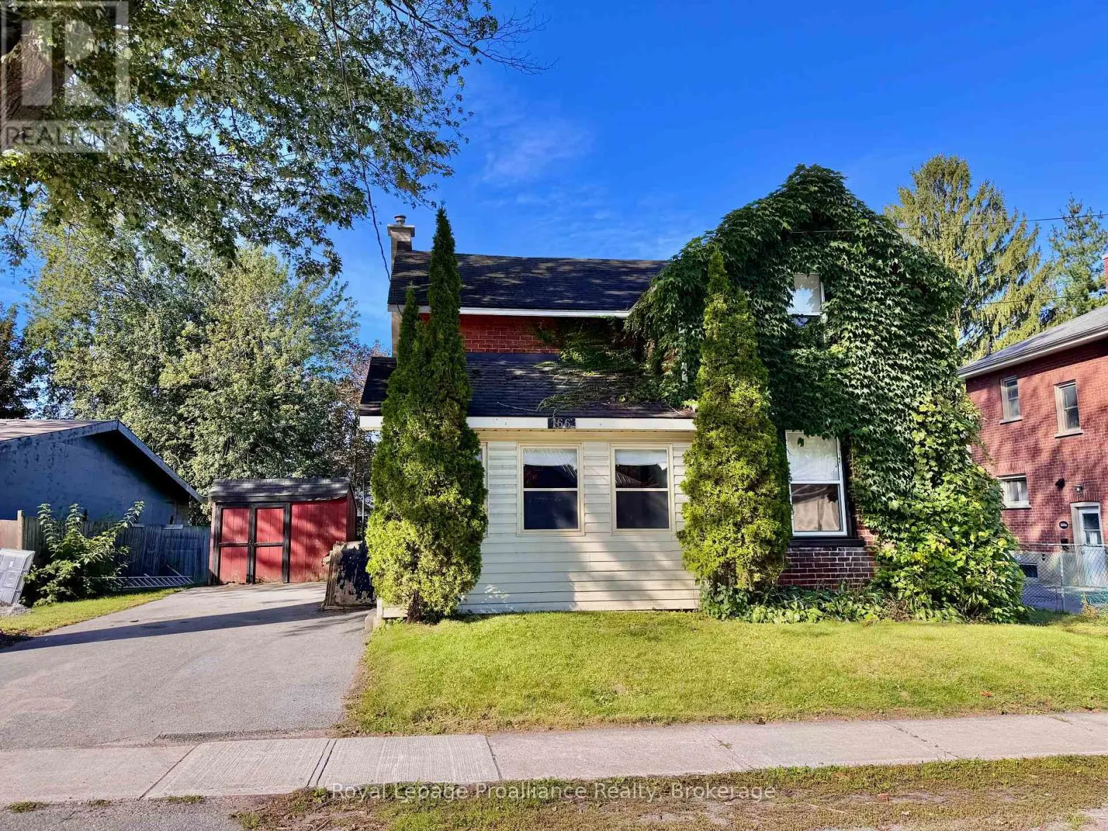 166 BURNHAM STREET