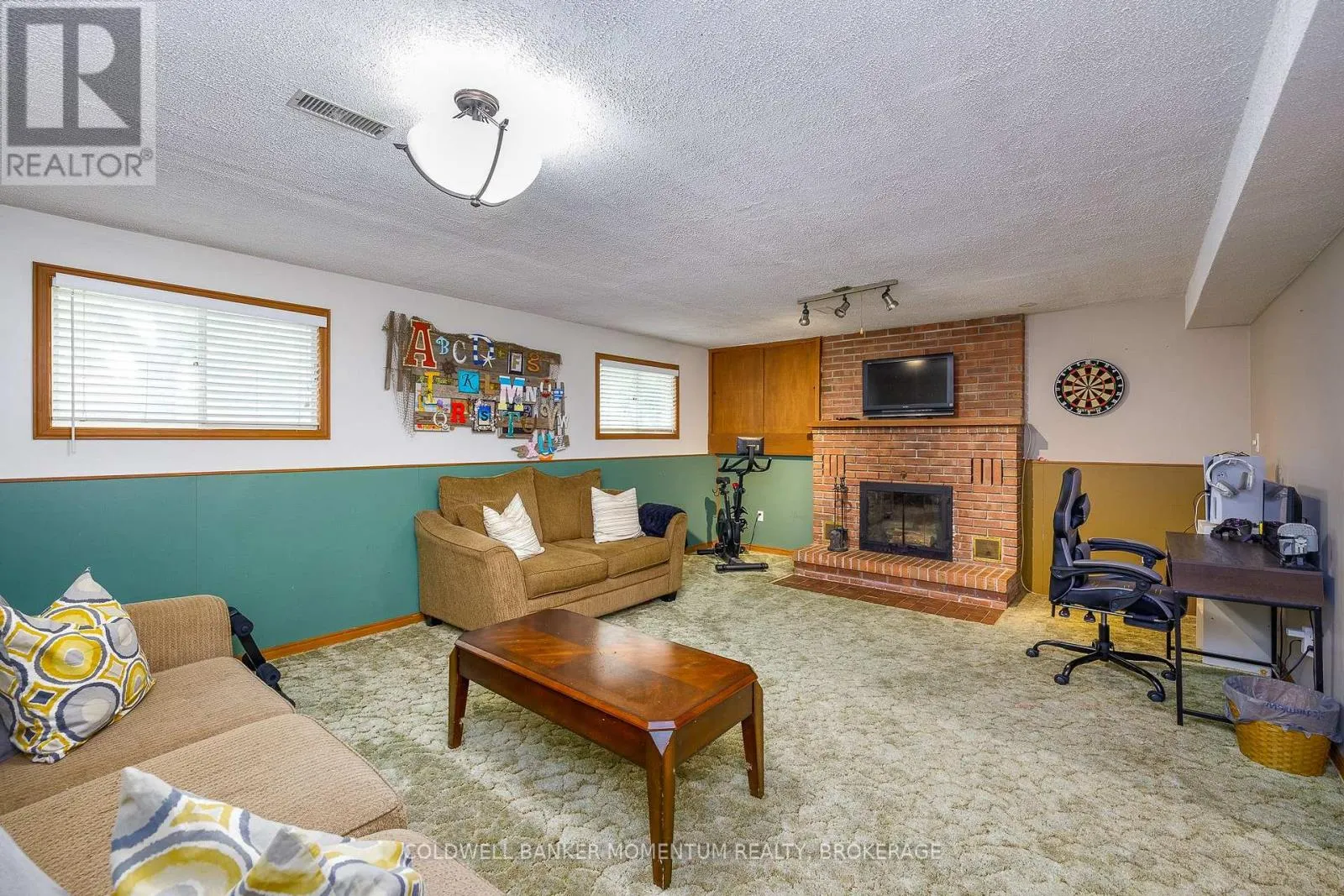 7439 NASRULLAH CRESCENT