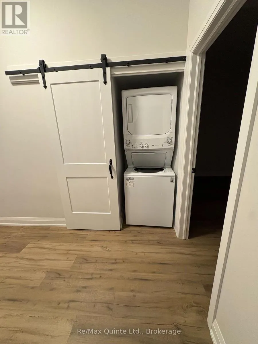 2 - 22 MCGILL STREET #2