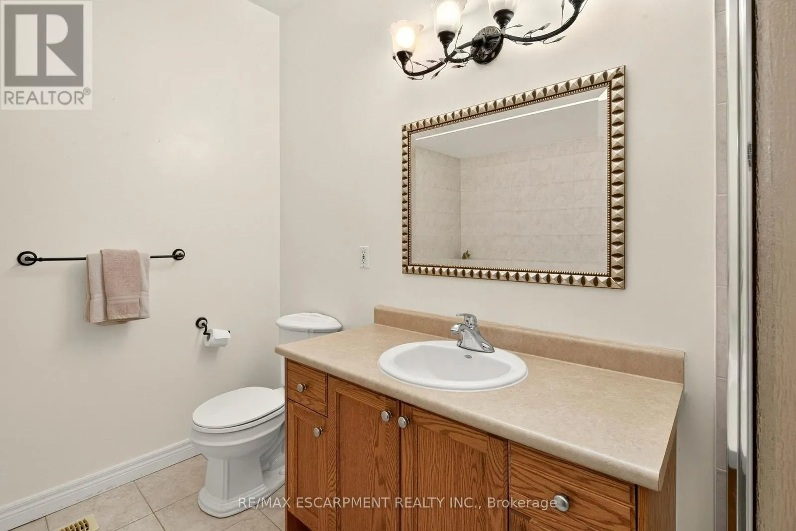 15 - 130 SOUTHBROOK DRIVE
