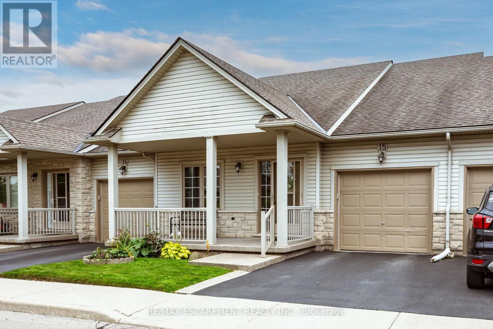 15 - 130 SOUTHBROOK DRIVE