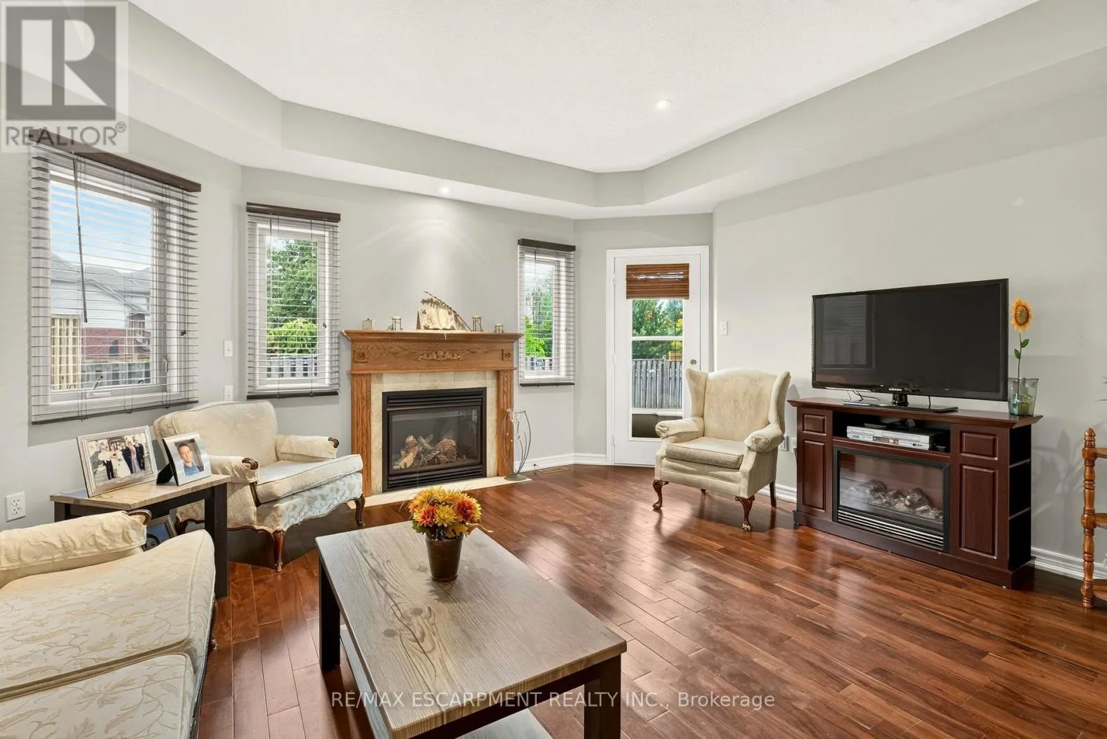 15 - 130 SOUTHBROOK DRIVE