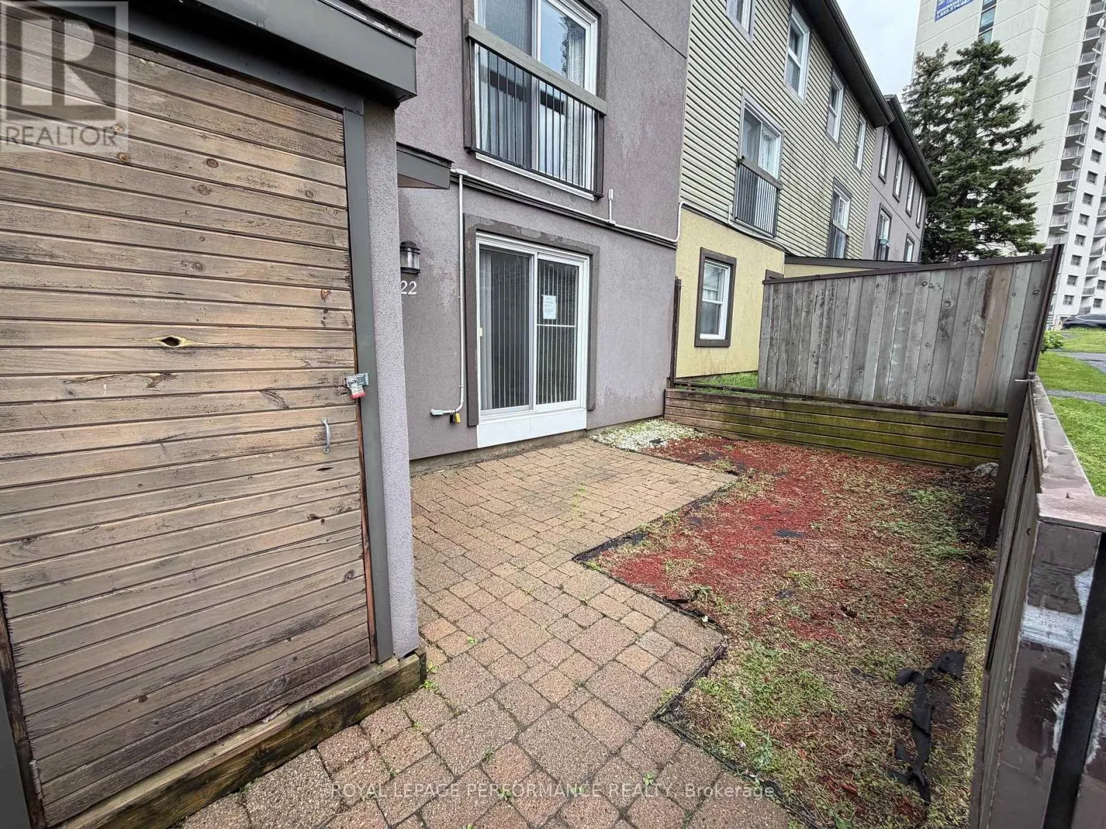 22 - 1250 MCWATTERS ROAD
