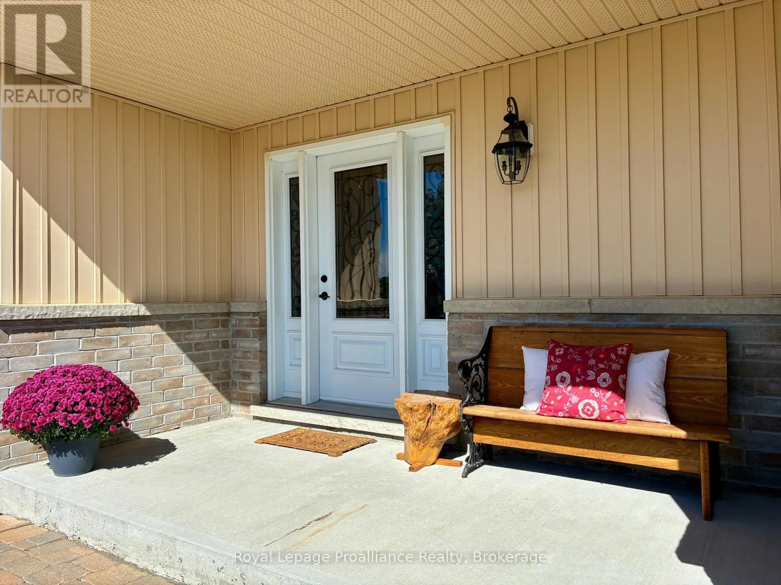 254 AIRPORT ROAD