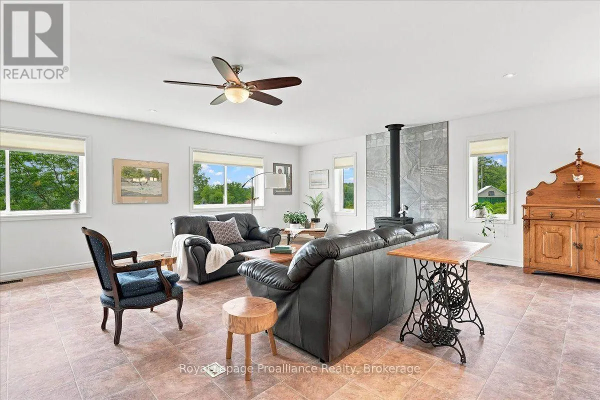 254 AIRPORT ROAD