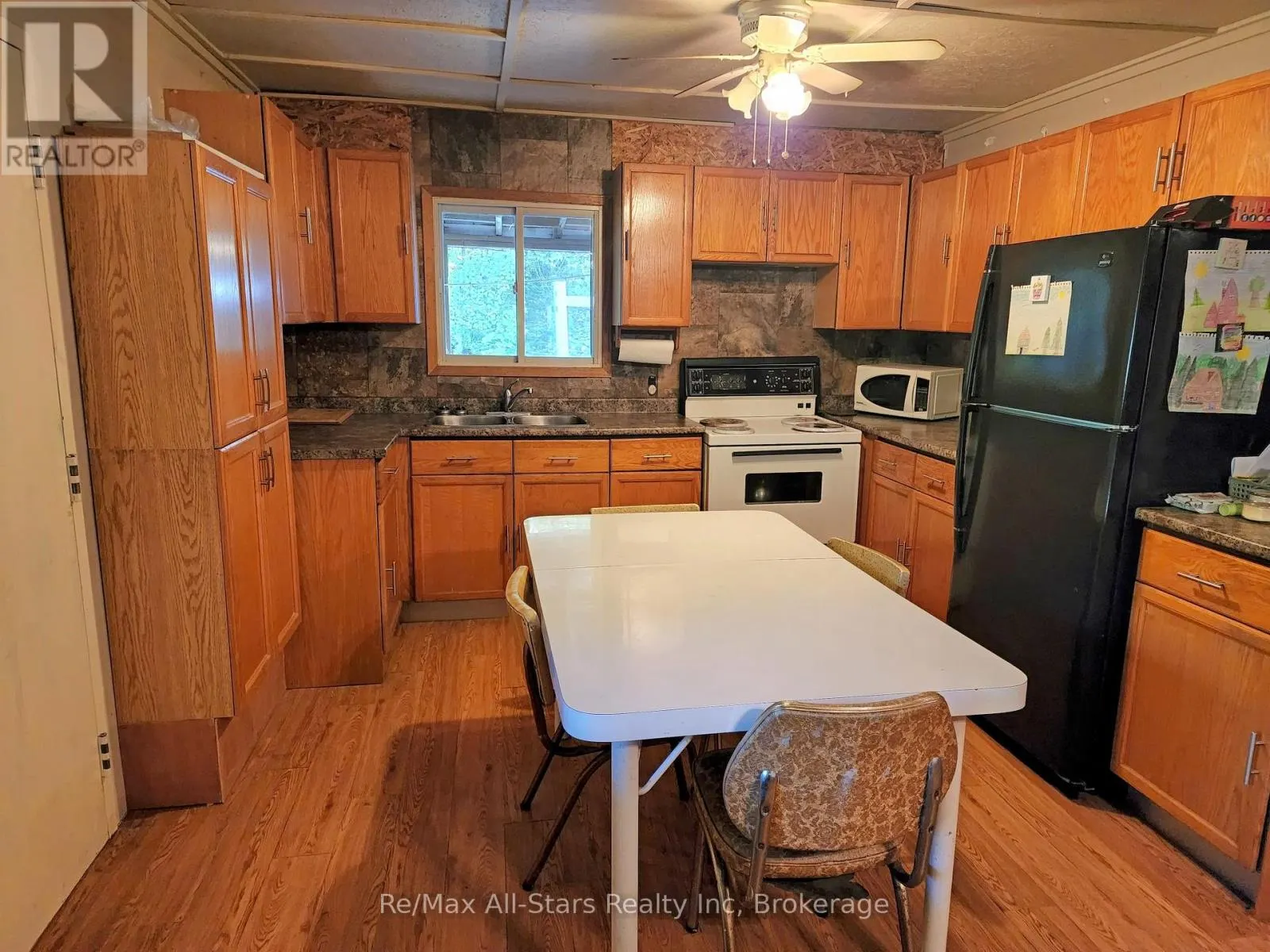 1181 MOOT LAKE ROAD