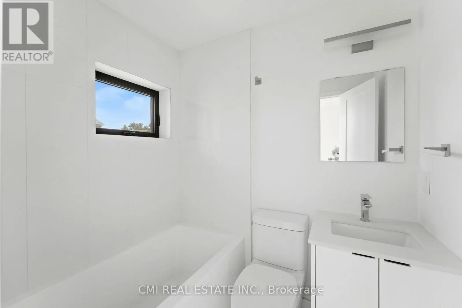 302 - 7277 WILSON CRESCENT