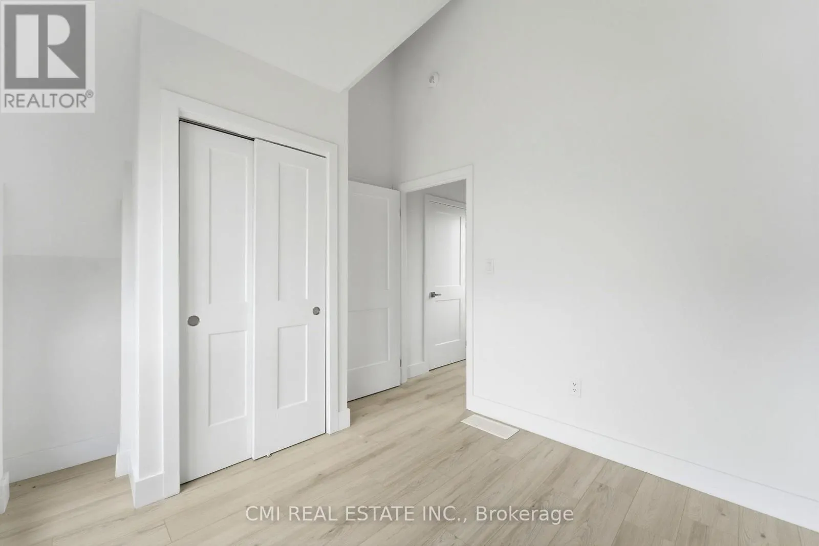 302 - 7277 WILSON CRESCENT