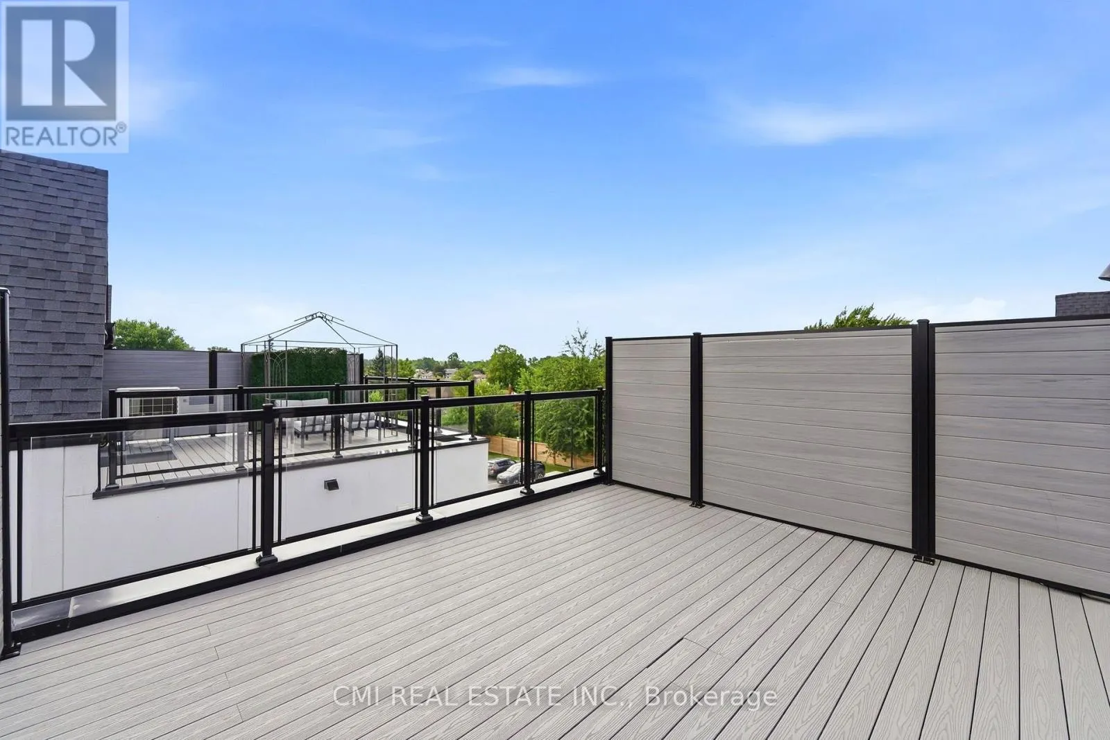 302 - 7277 WILSON CRESCENT