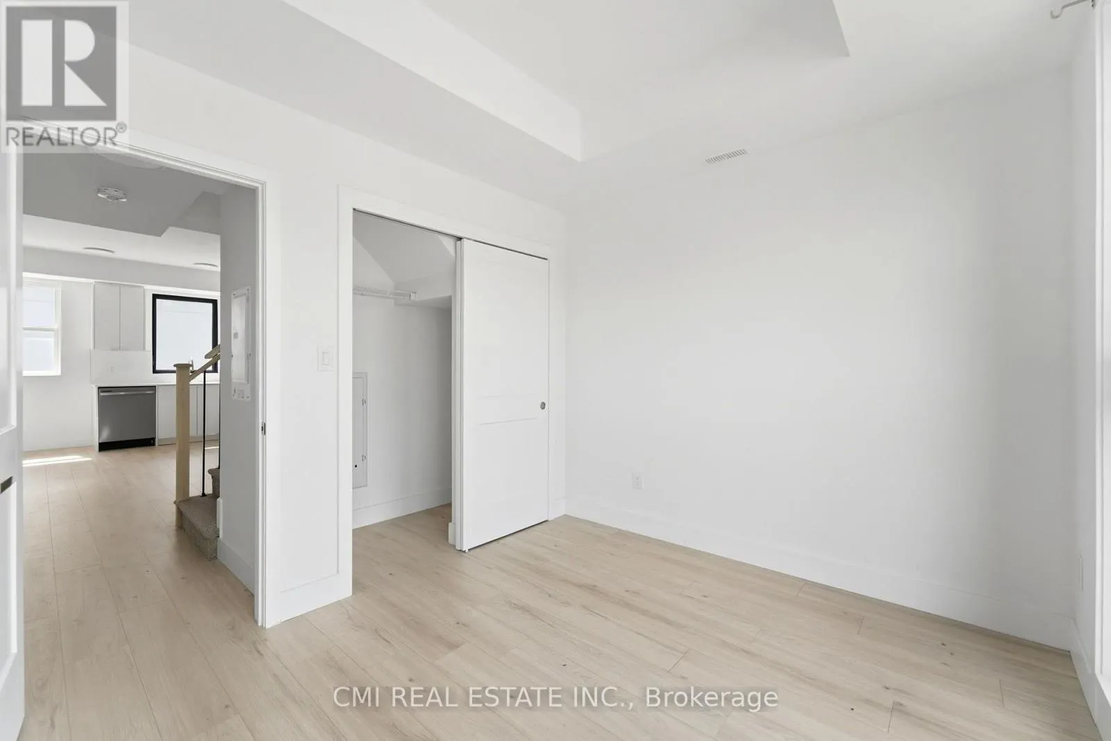 302 - 7277 WILSON CRESCENT