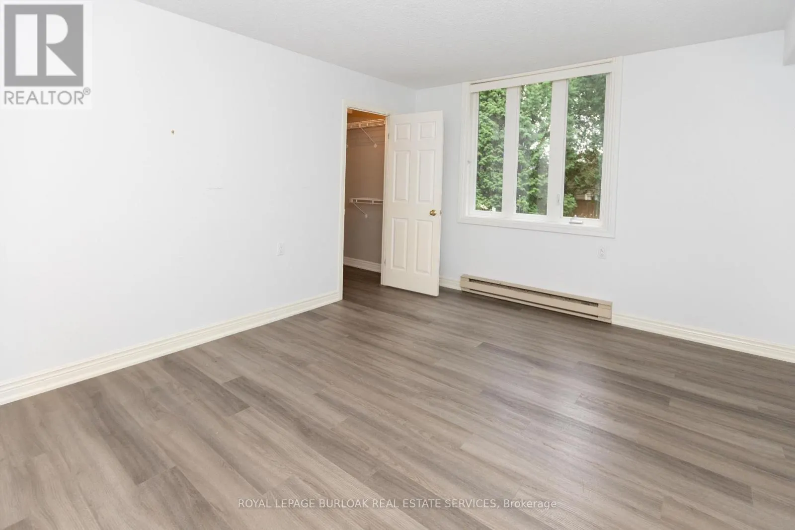 116 - 150 WILSON STREET W