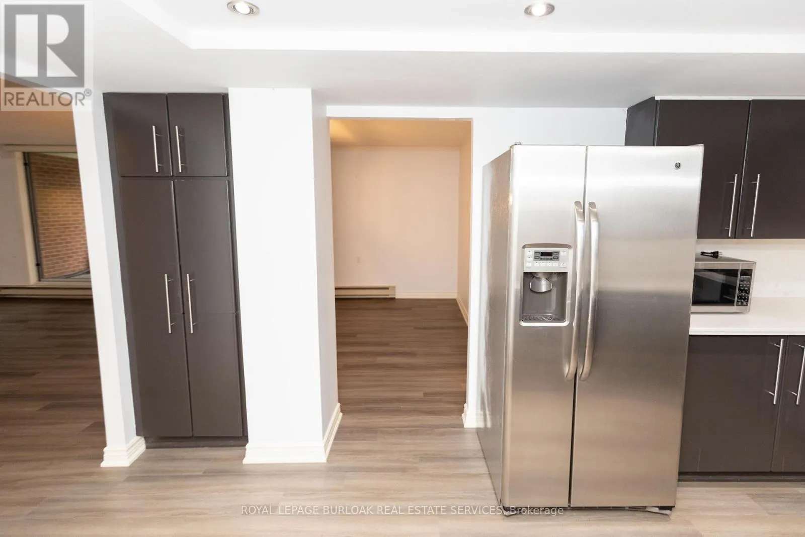 116 - 150 WILSON STREET W