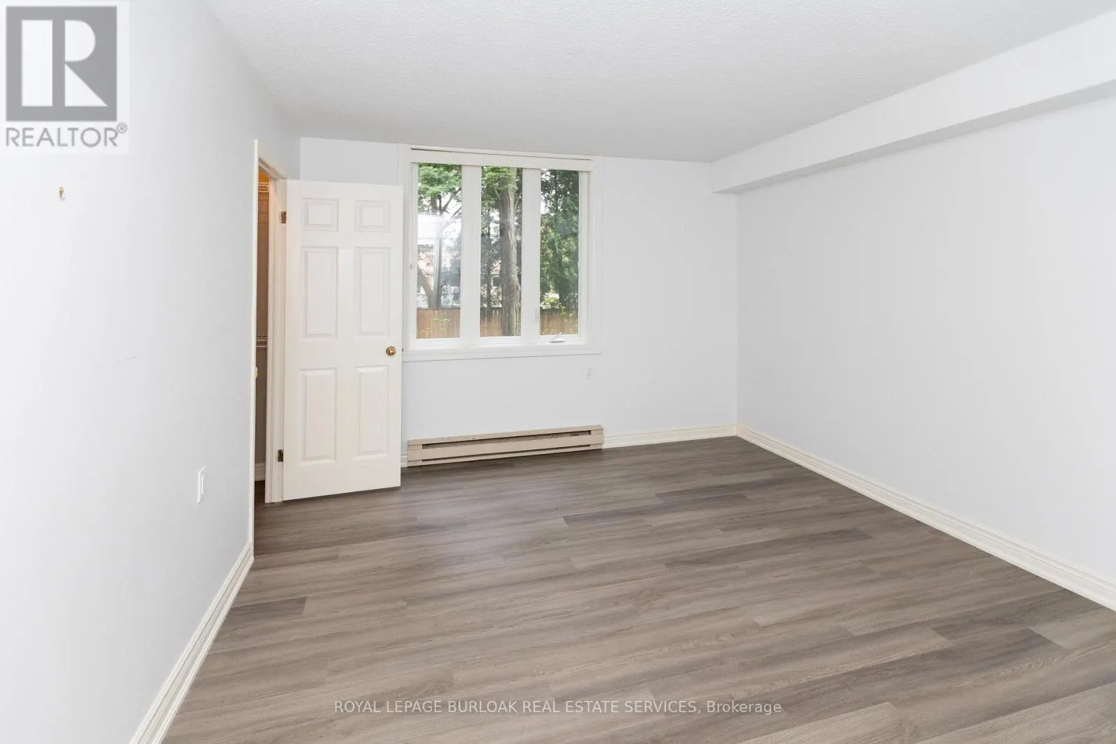 116 - 150 WILSON STREET W
