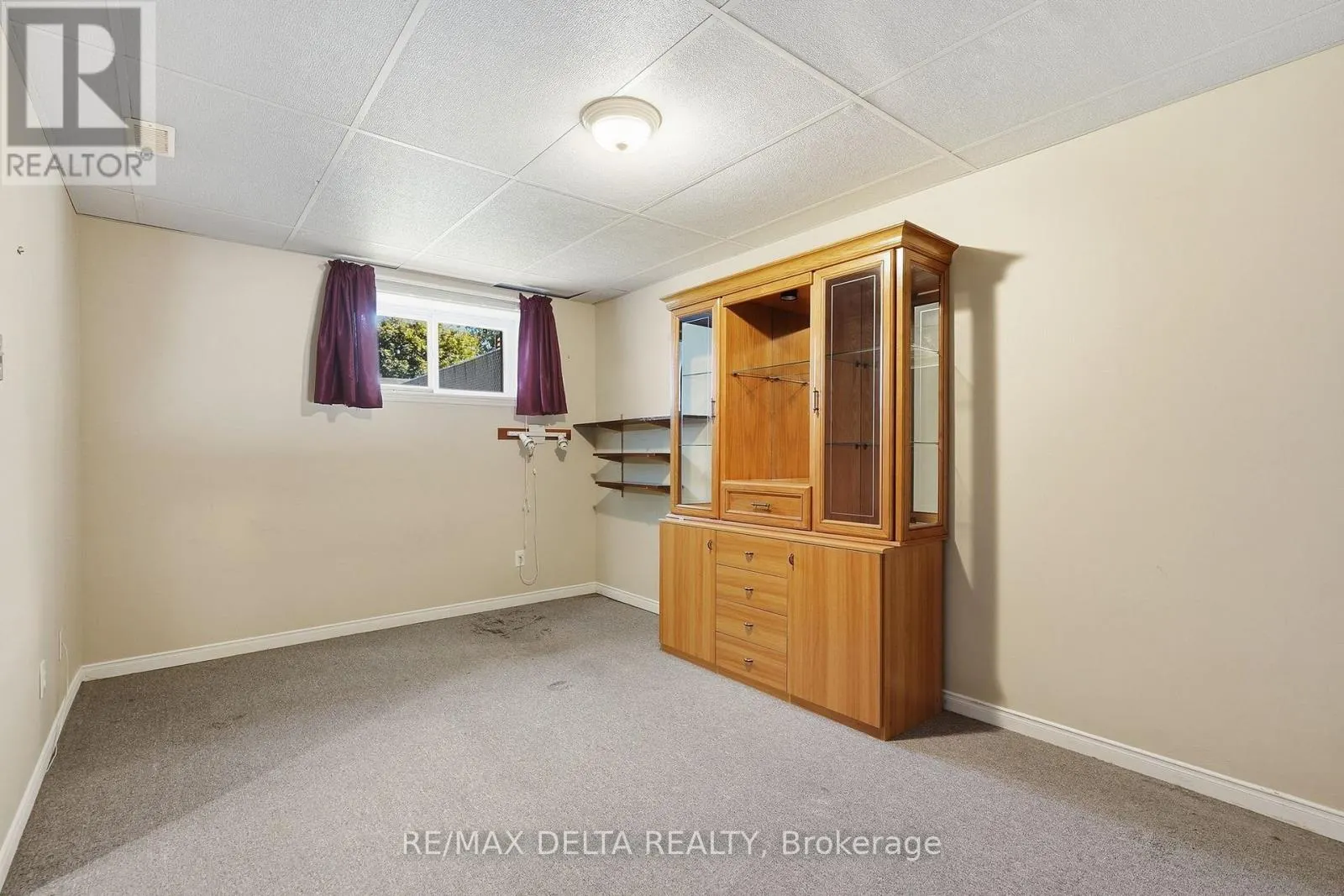 851 NELSON STREET W