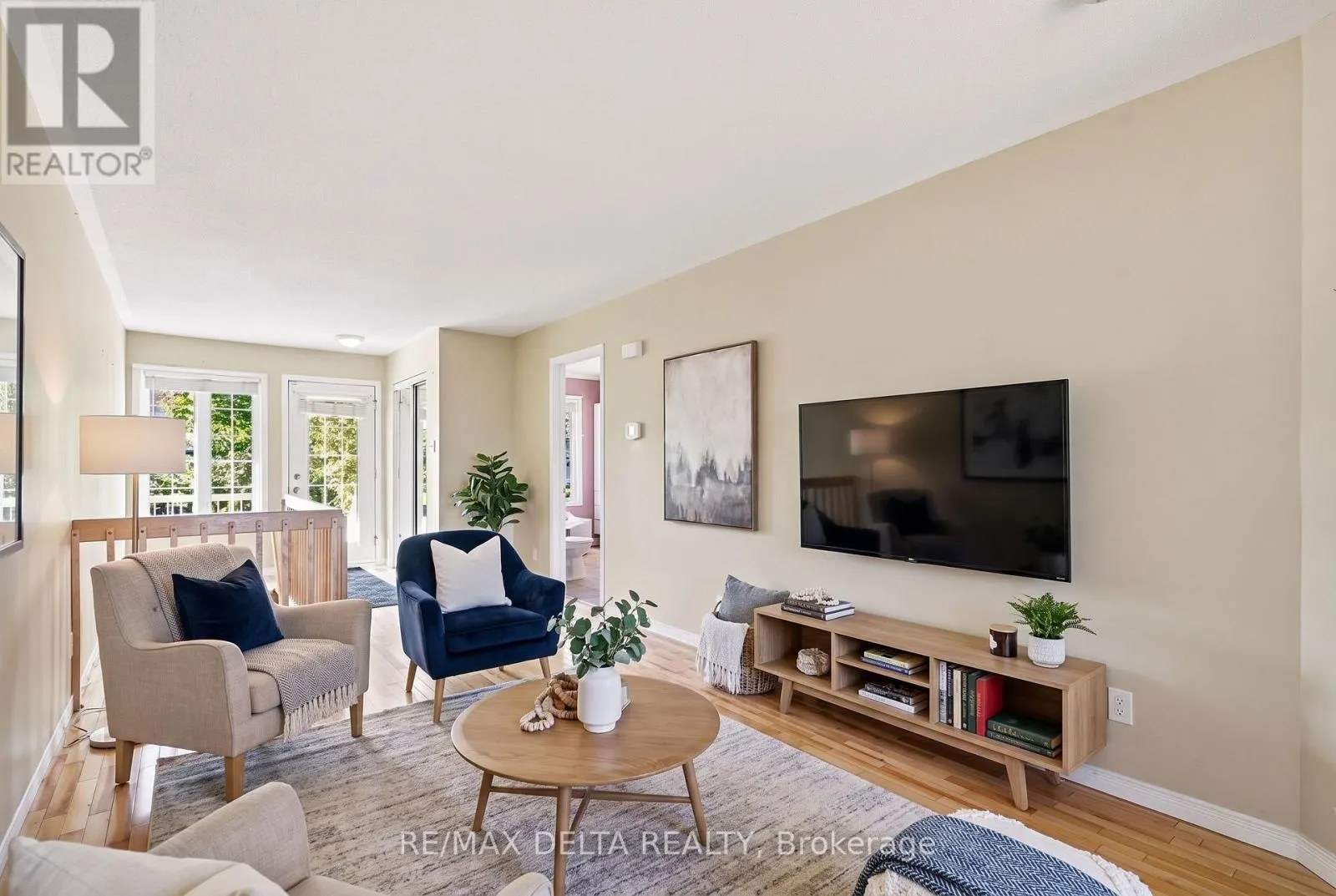 851 NELSON STREET W