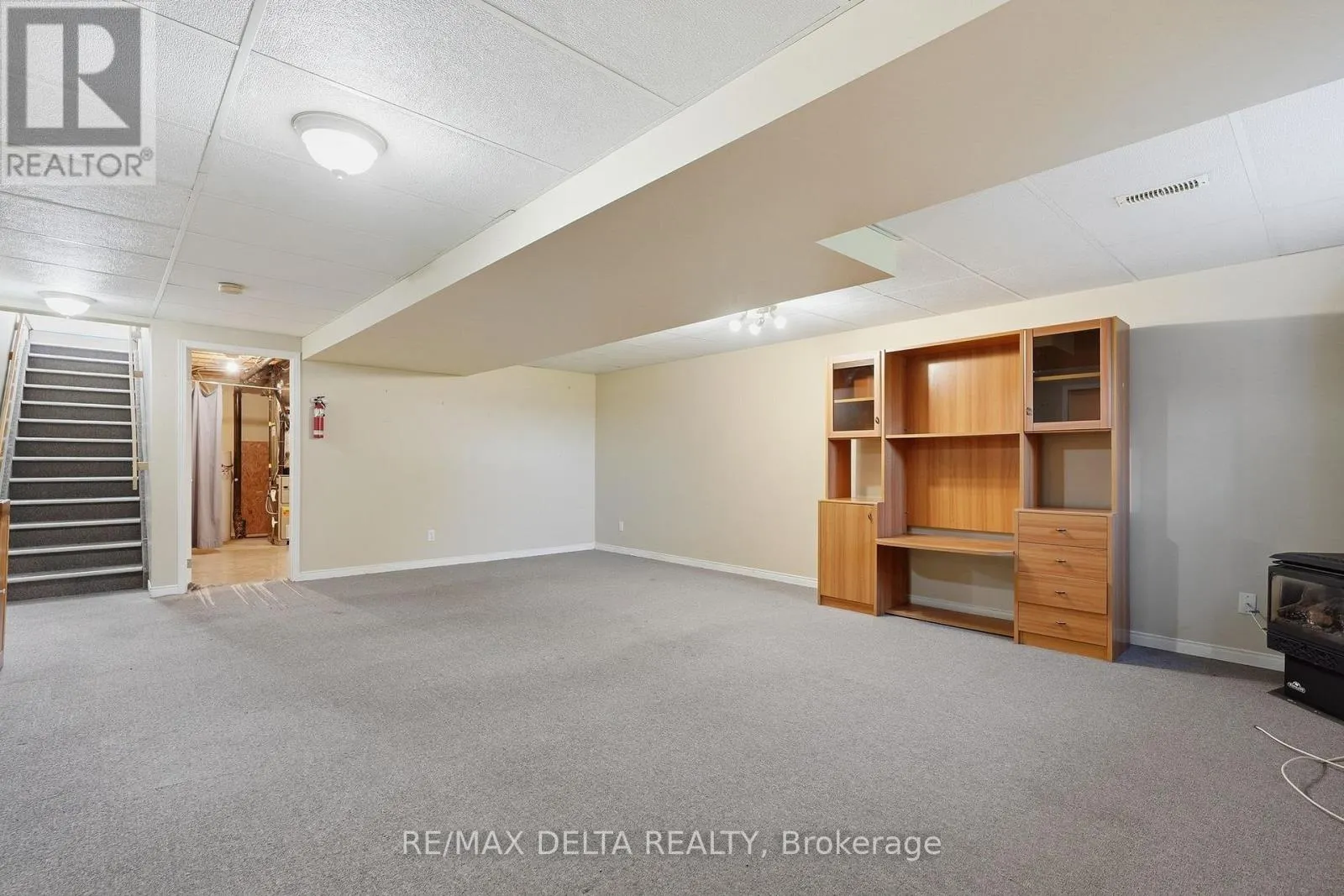 851 NELSON STREET W