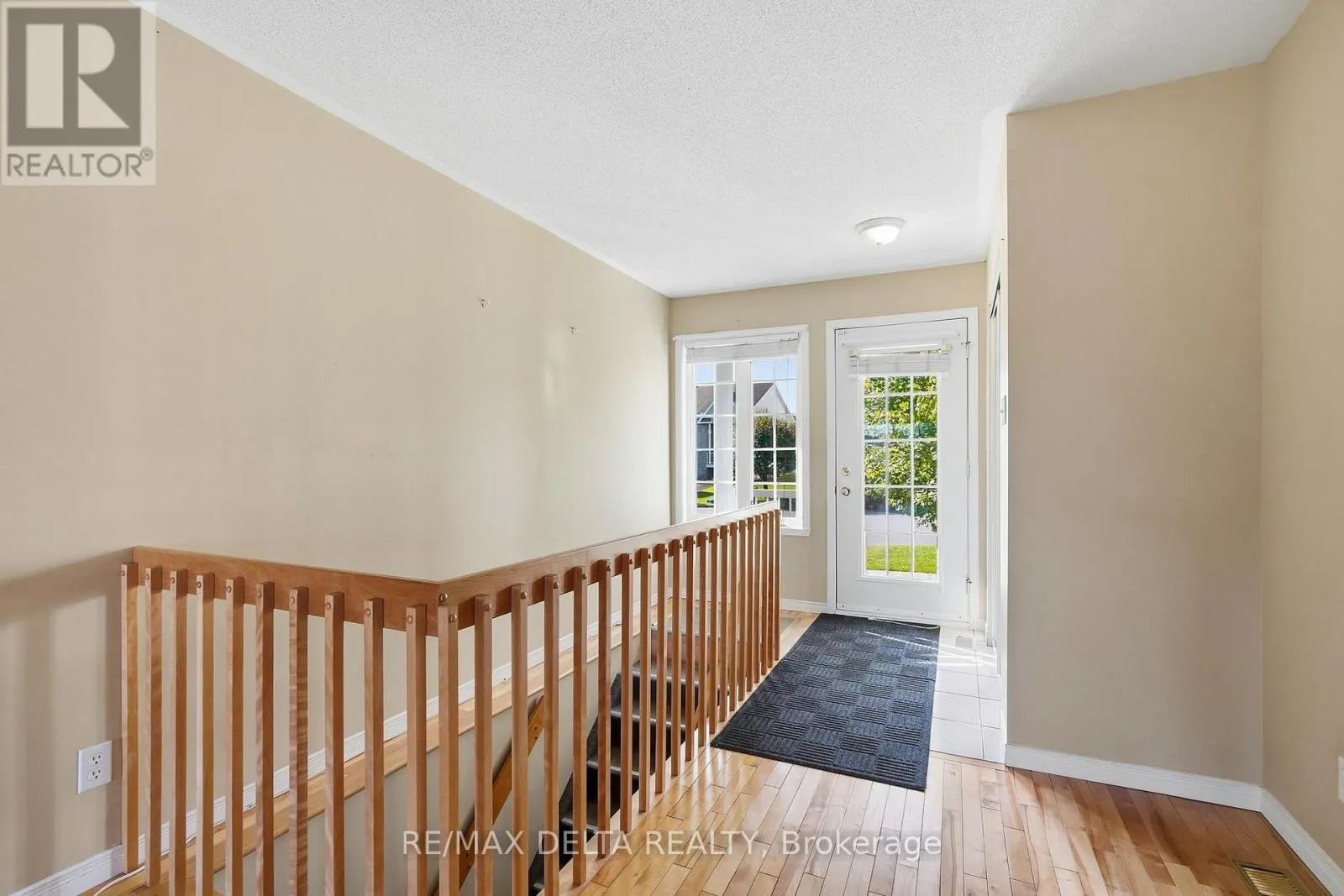 851 NELSON STREET W