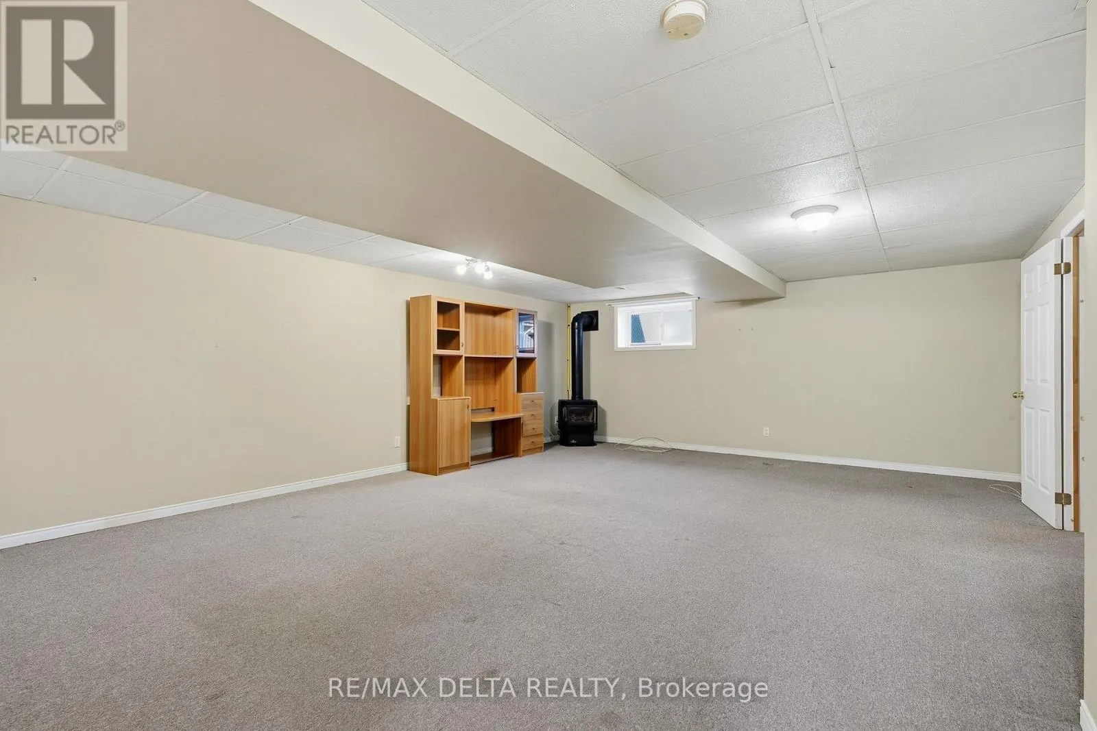 851 NELSON STREET W