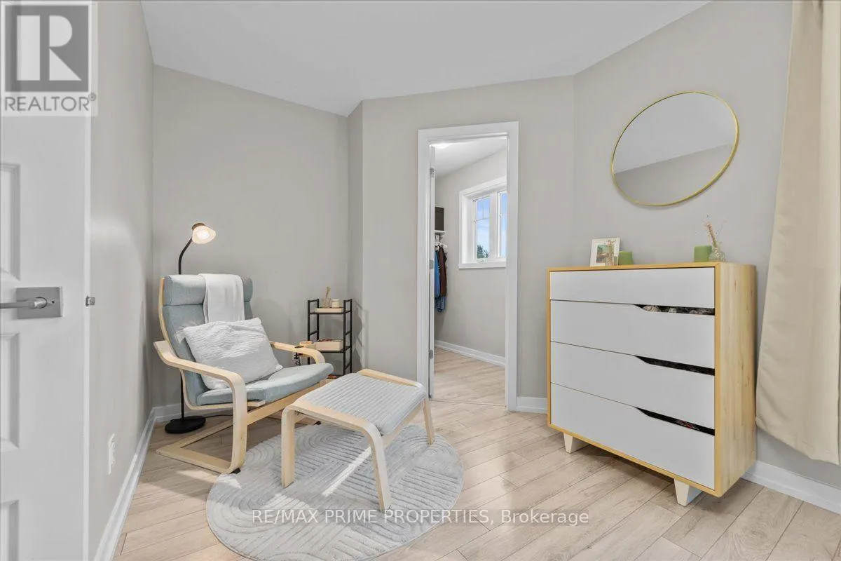 302 - 91 ST MORITZ TRAIL