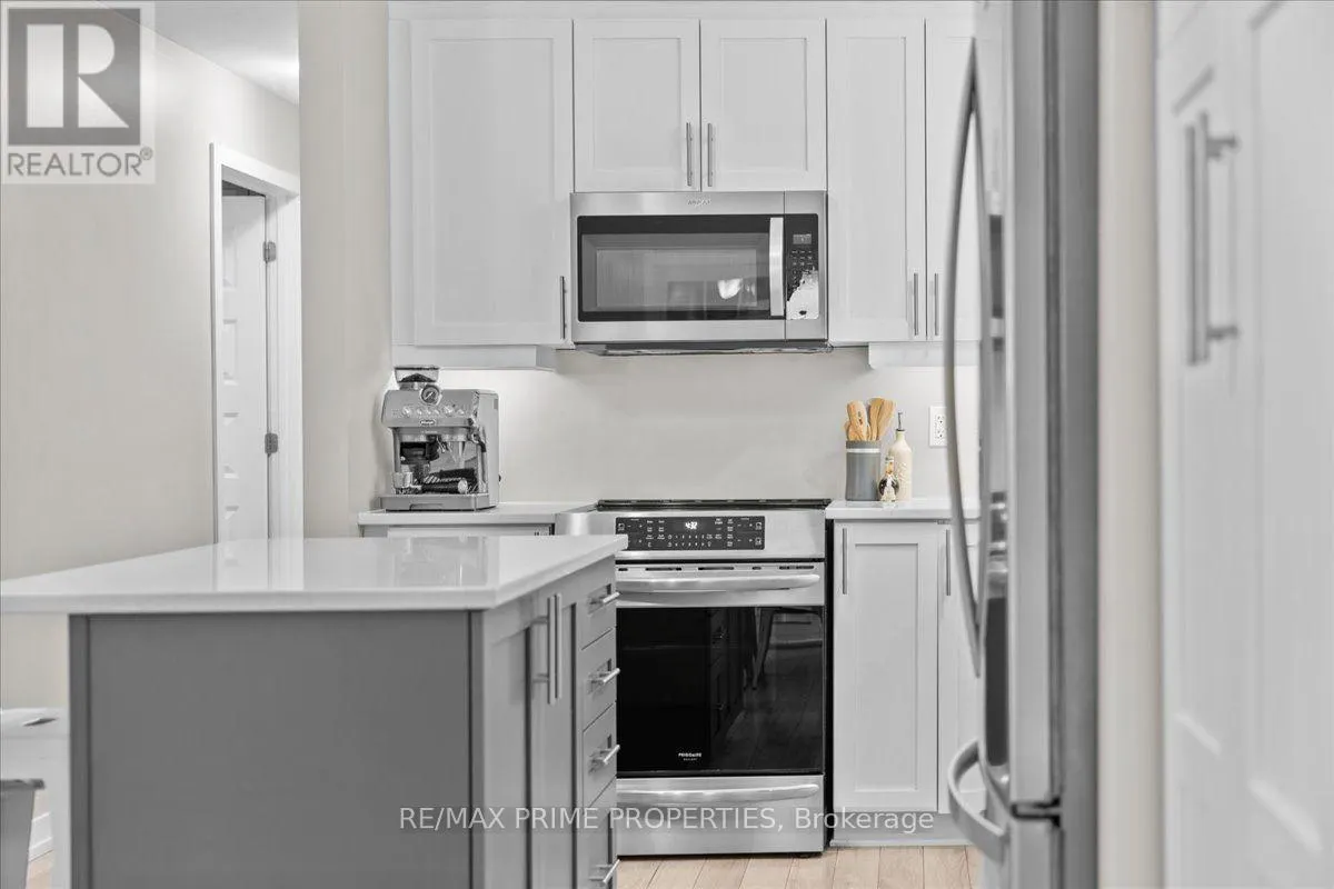 302 - 91 ST MORITZ TRAIL