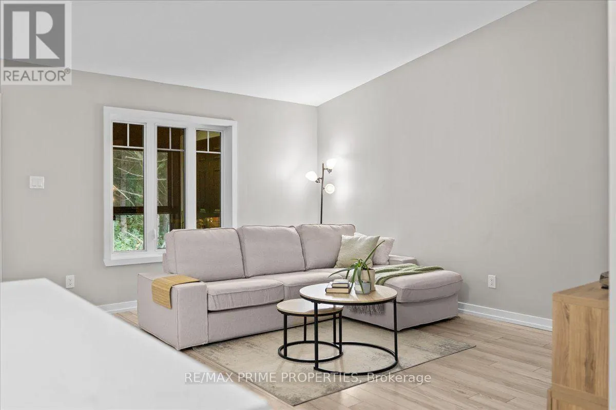 302 - 91 ST MORITZ TRAIL